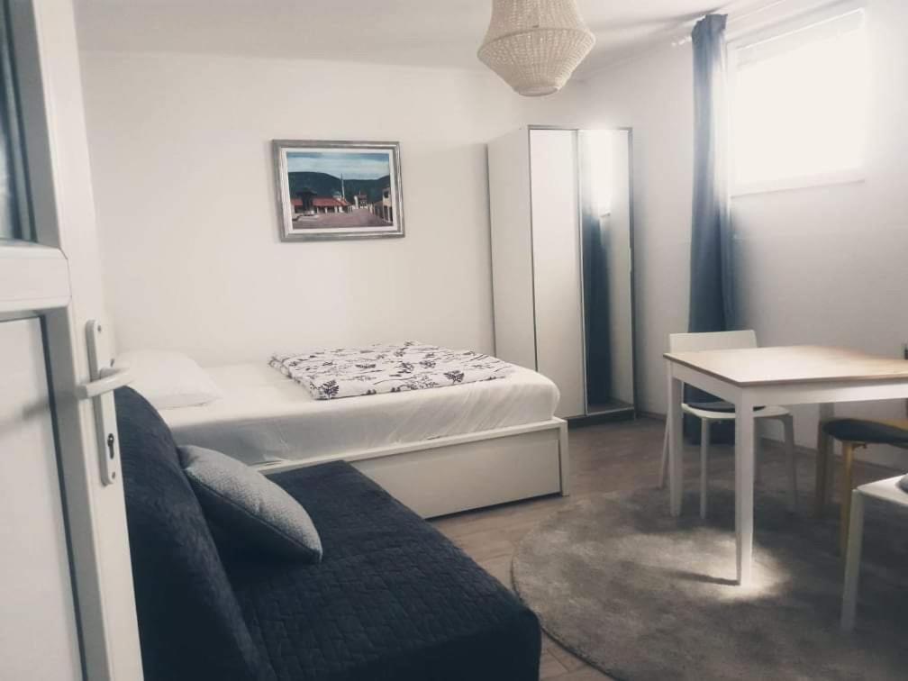 Studio Apartments Siesta Sarajevo Luaran gambar